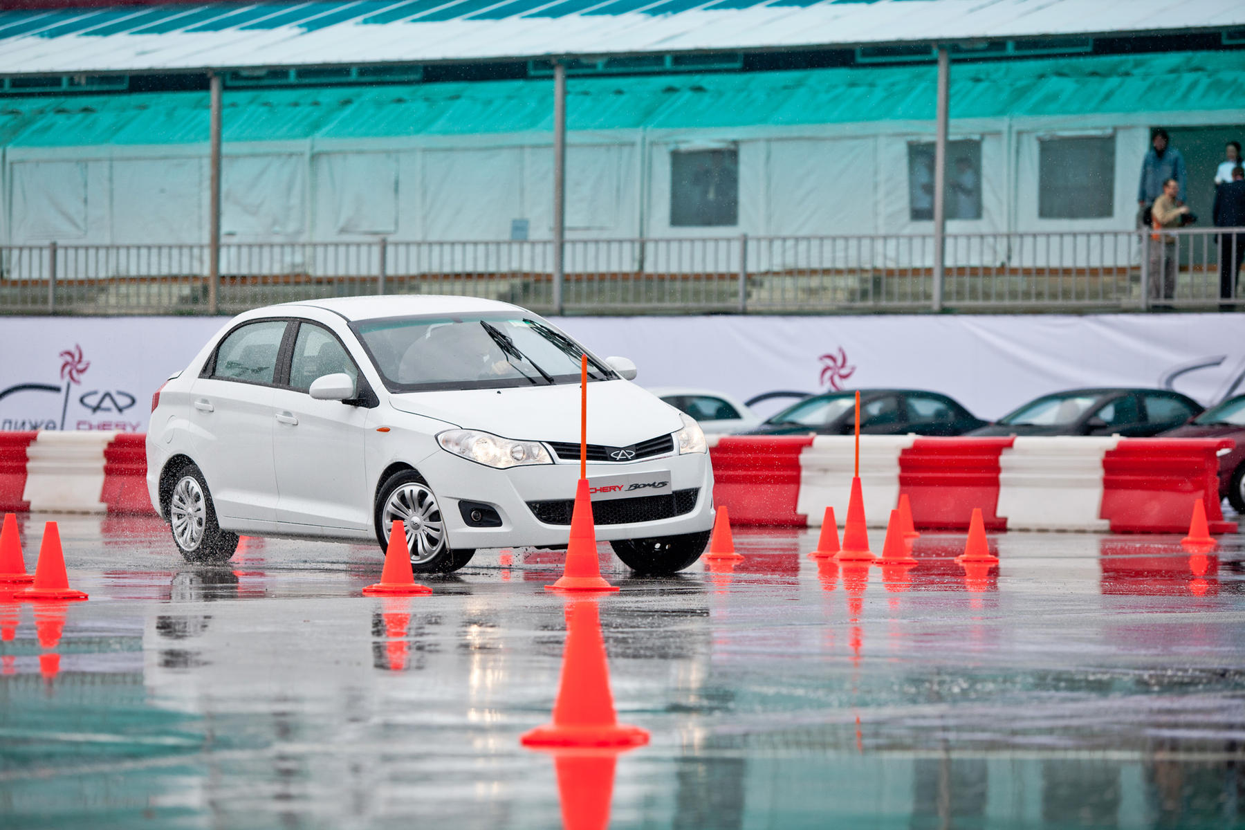 Безопасность