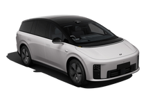 Li Auto i8 Слоновая кость