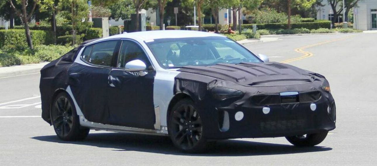 Свежие подробности о новом купе-кроссовере Mazda