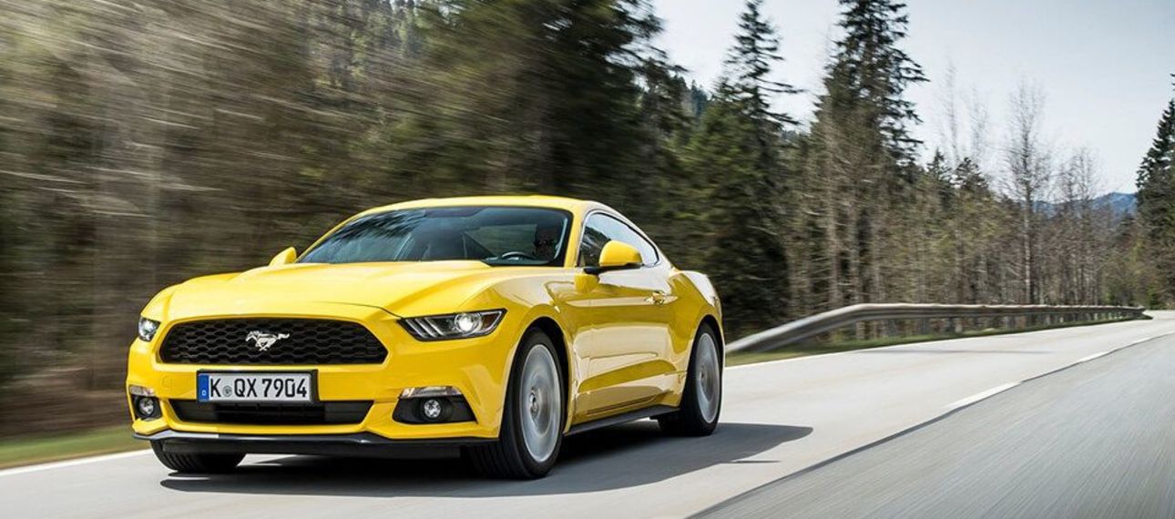 Volkswagen опубликовала фото нового Amarok