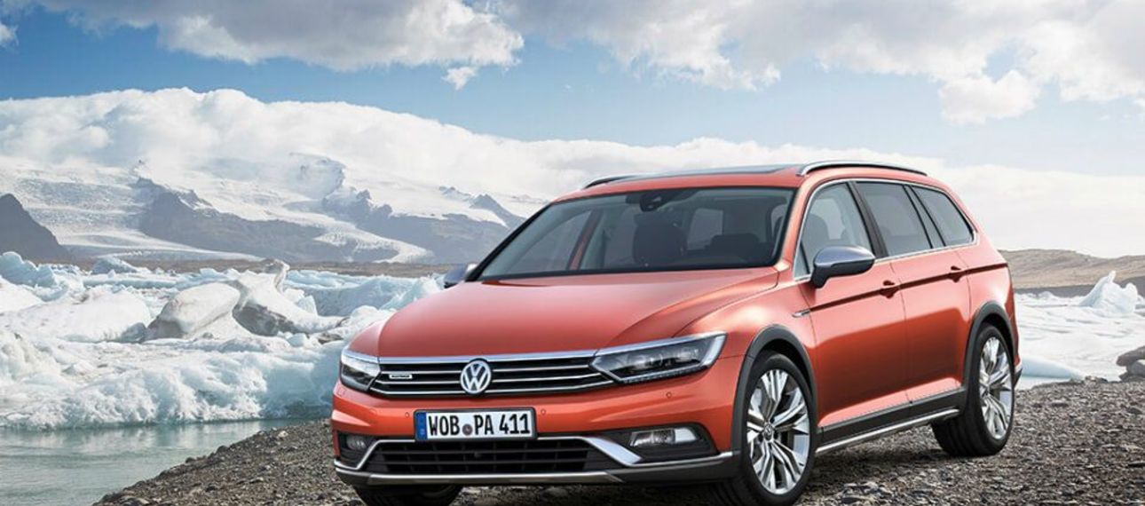 В Volkswagen озвучили стоимость обновленного Passat Variant
