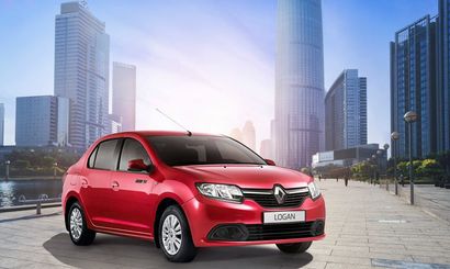 Renault анонсировала рублевые цены на новую версию Logan