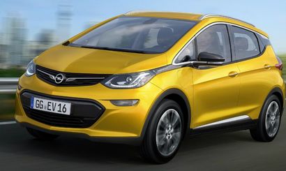 Концепт Toyota CH-R доберется до конвейера