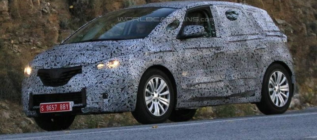 Renault Scenic станет кроссовером
