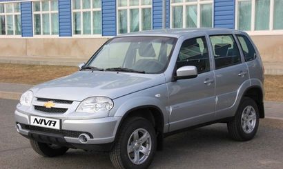 Lifan показала интерьер обновленного кроссовера X60