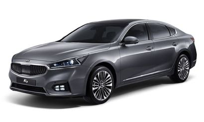 В Сети появились снимки обновленного Kia Cerato