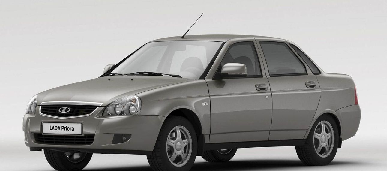 «АвтоВАЗ» оставляет на сборочном конвейере Lada Priora