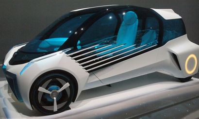 Футуристический FCVPlus "приехал" на выставку в Токио.