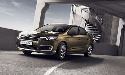 Citroen опубликовала фото обновленного седана C4