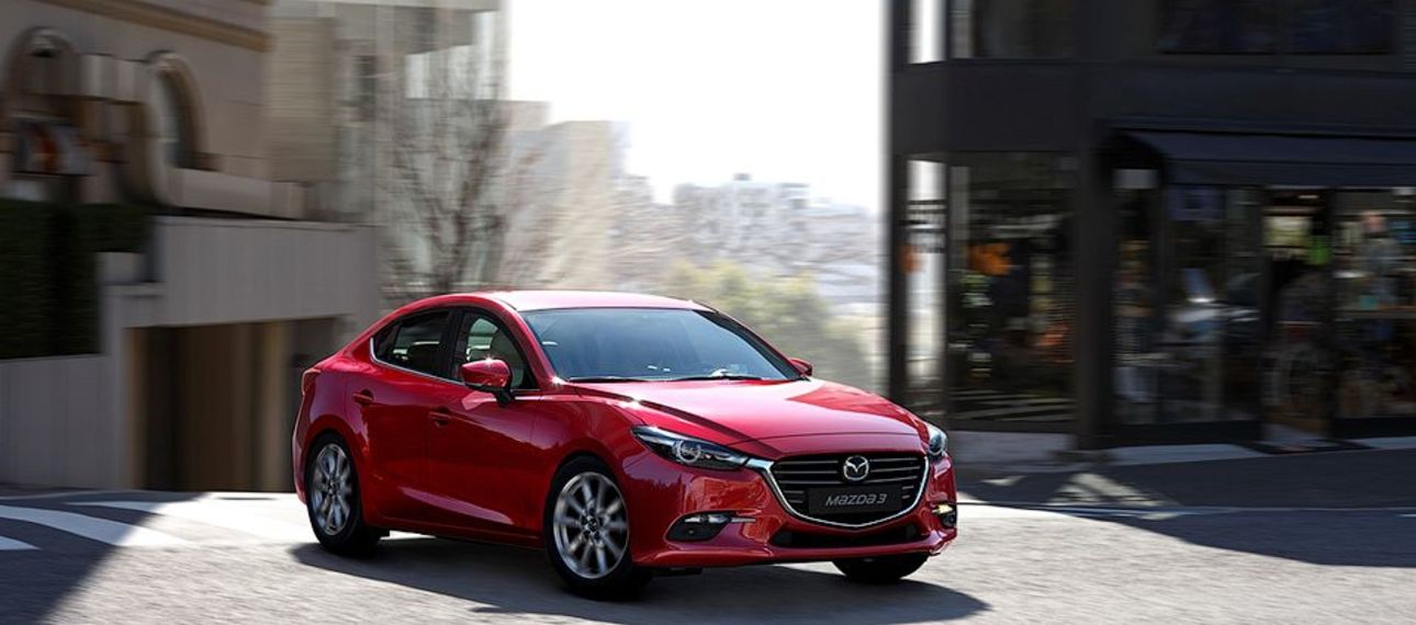 Новый Mazda 3: известны комплектации