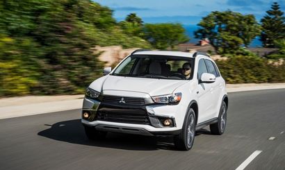 Новый Mitsubishi ASX «попался» без маскировки