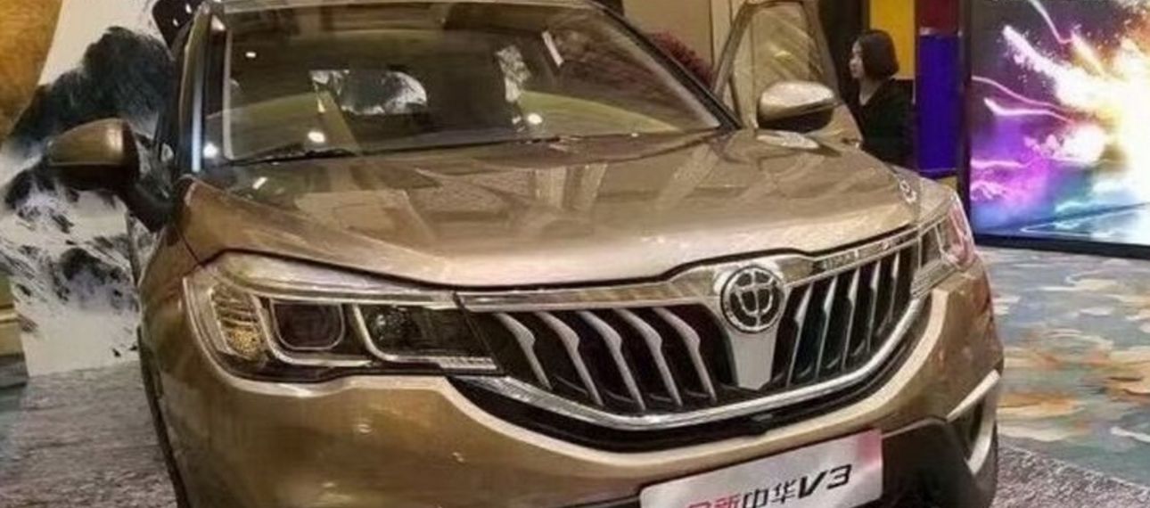 К дебюту готовится обновленный кроссовер Brilliance V3