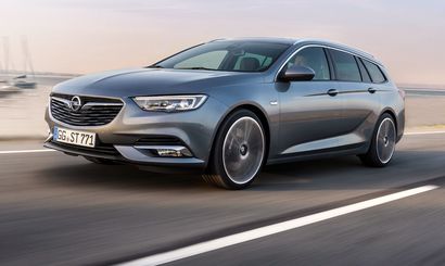 Opel представила пятиметровый универсал Insignia Sports Tourer