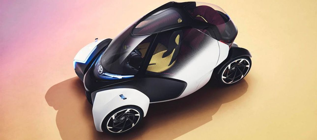 Toyota презентовала в Женеве 3-колесный автомобиль будущего