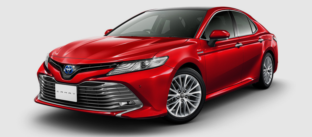 Toyota показала японский вариант Camry 2017