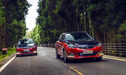 Changan сделала Eado XT похожим на хот-хэтч