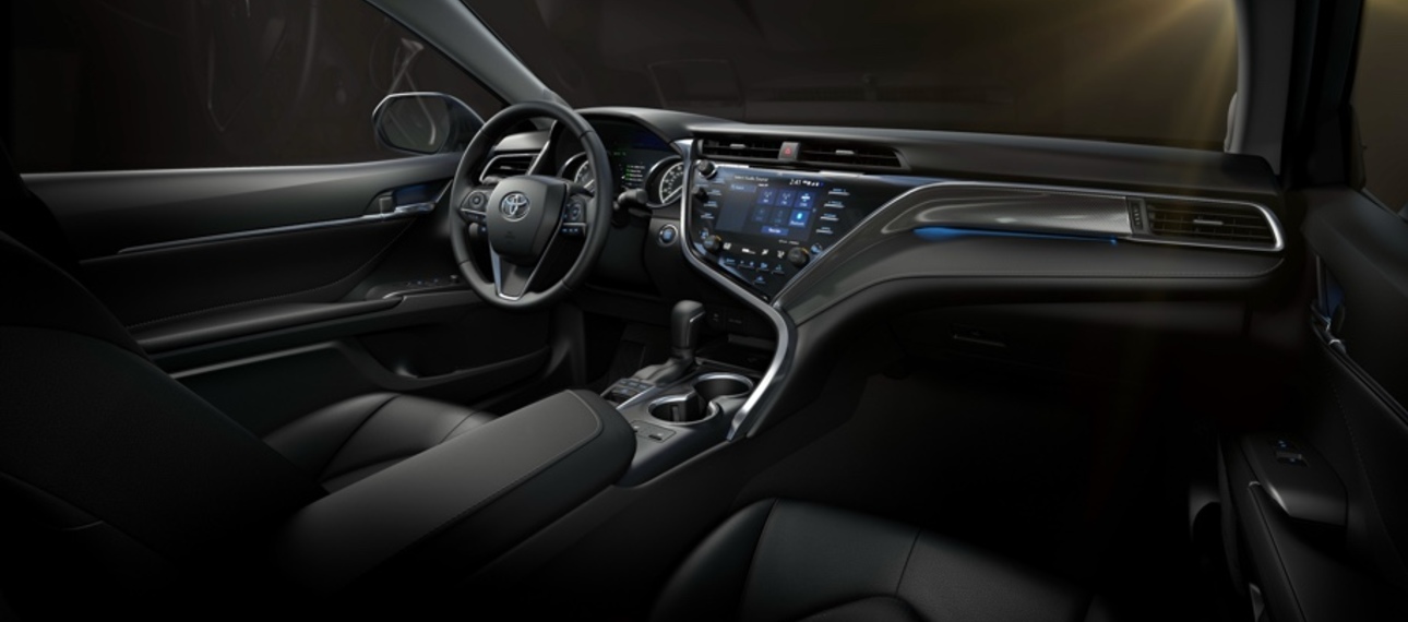 Toyota Camry 2018: известны моторы для РФ