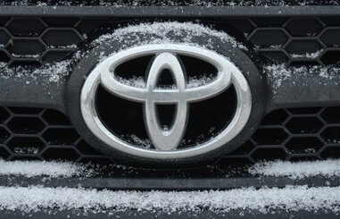 Toyota отзывает в РФ 22,7 тыс. седанов Avensis из-за проблем с подушками безопасности