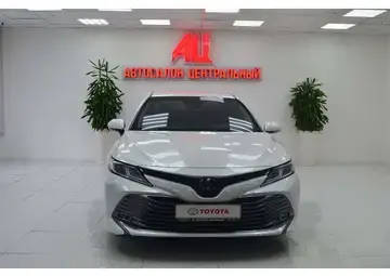 Toyota Camry Вид 3