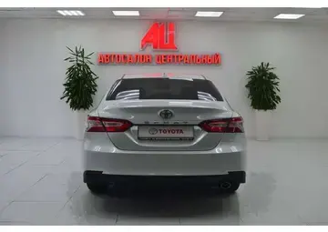 Toyota Camry Вид 4