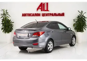 Hyundai Solaris Вид 5