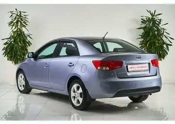 Kia Cerato Вид 4