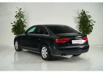Audi A4 Вид 4