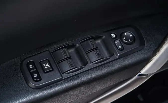Faw Besturn X80