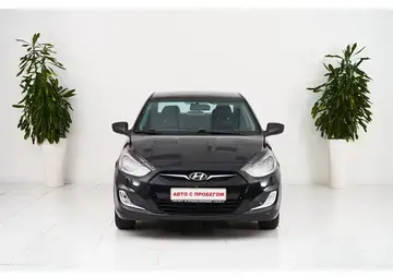 Hyundai Solaris Вид 2