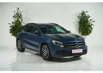 Mercedes benz GLA Вид 3
