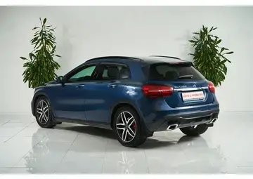 Mercedes benz GLA Вид 4