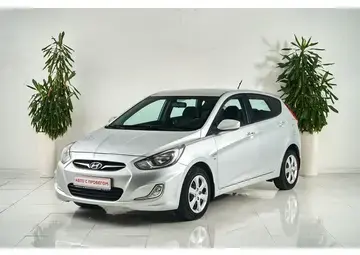 Hyundai Solaris Вид 1