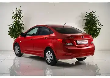Hyundai Solaris Вид 4
