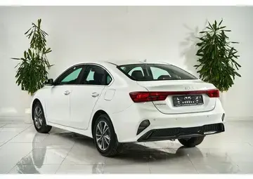 Kia Cerato Вид 4
