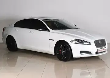 Jaguar XF Вид 1