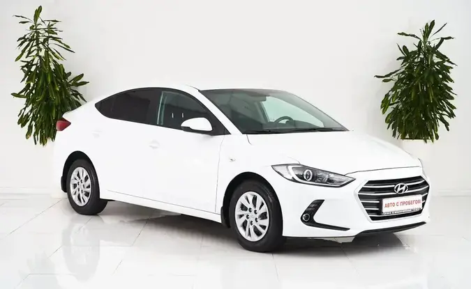 Hyundai Elantra