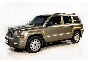 Jeep Liberty (North America) Вид 1