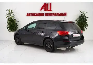 Opel Astra Вид 4
