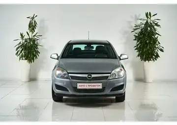 Opel Astra Вид 2