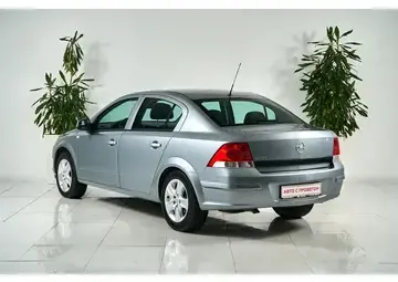 Opel Astra Вид 5