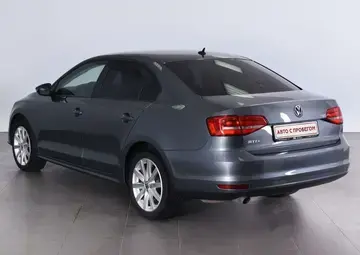 Volkswagen Jetta Вид 3