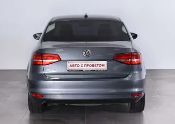 Volkswagen Jetta Вид 4