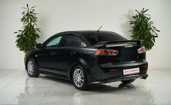 Mitsubishi Lancer