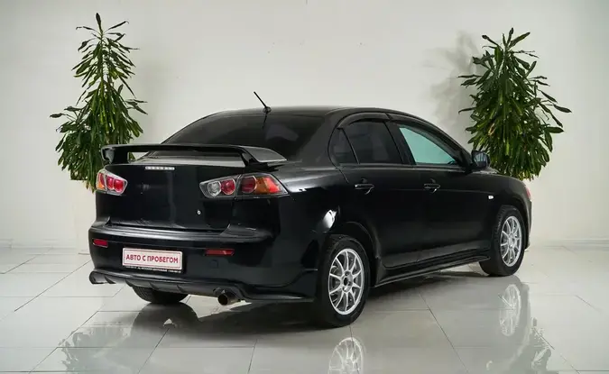 Mitsubishi Lancer