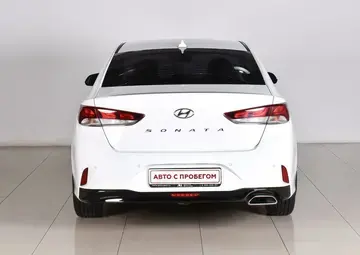 Hyundai Sonata Вид 4