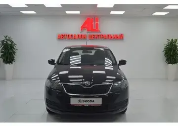 Skoda Rapid Вид 3