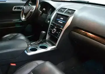 Ford Explorer Вид 4