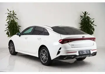Kia K5 Вид 4