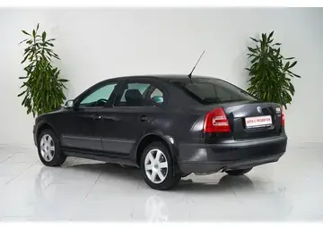 Skoda Octavia Вид 4
