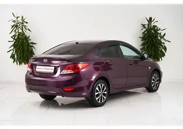 Hyundai Solaris Вид 5